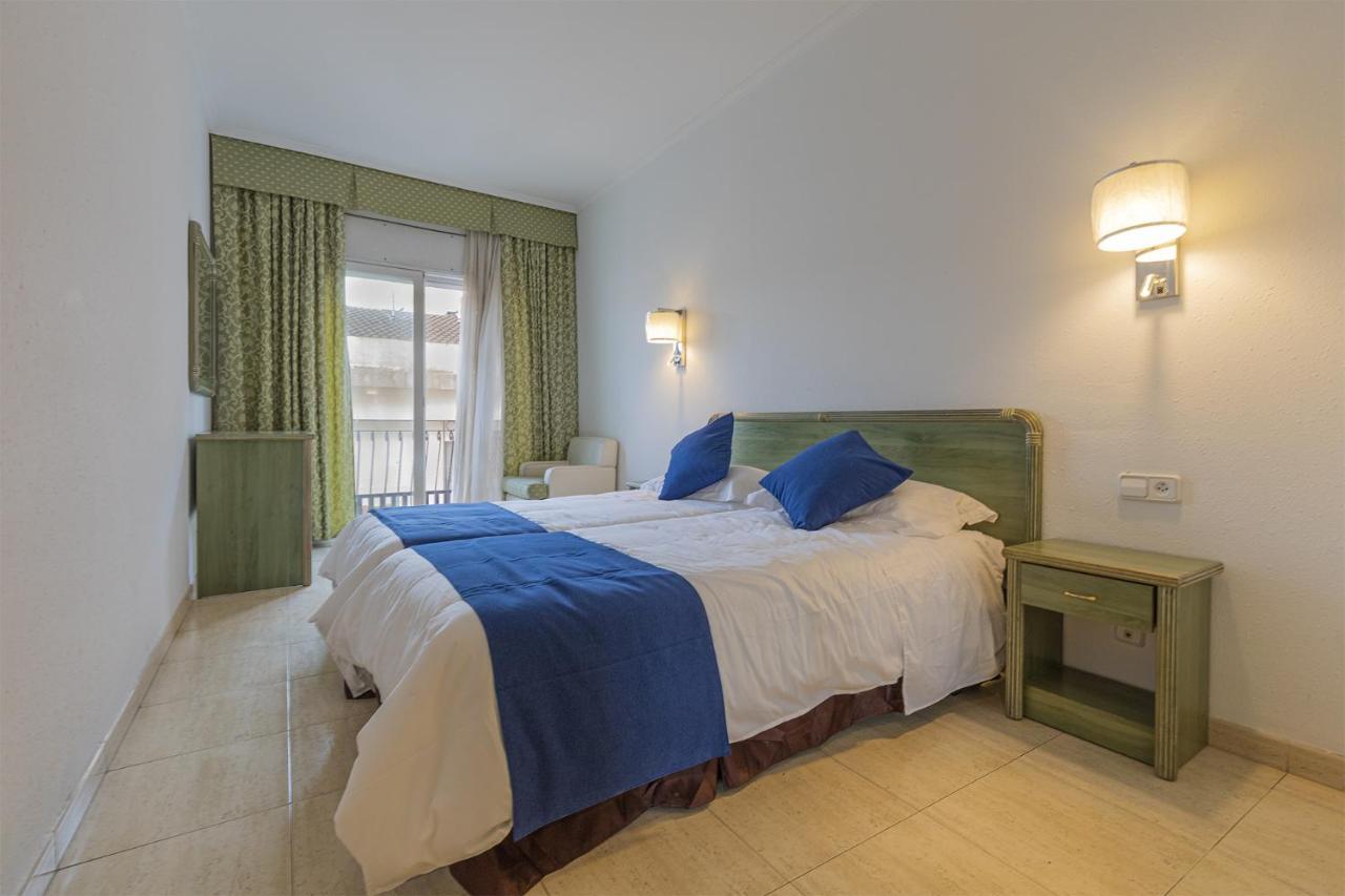 Hotel Vila Calella Exteriör bild
