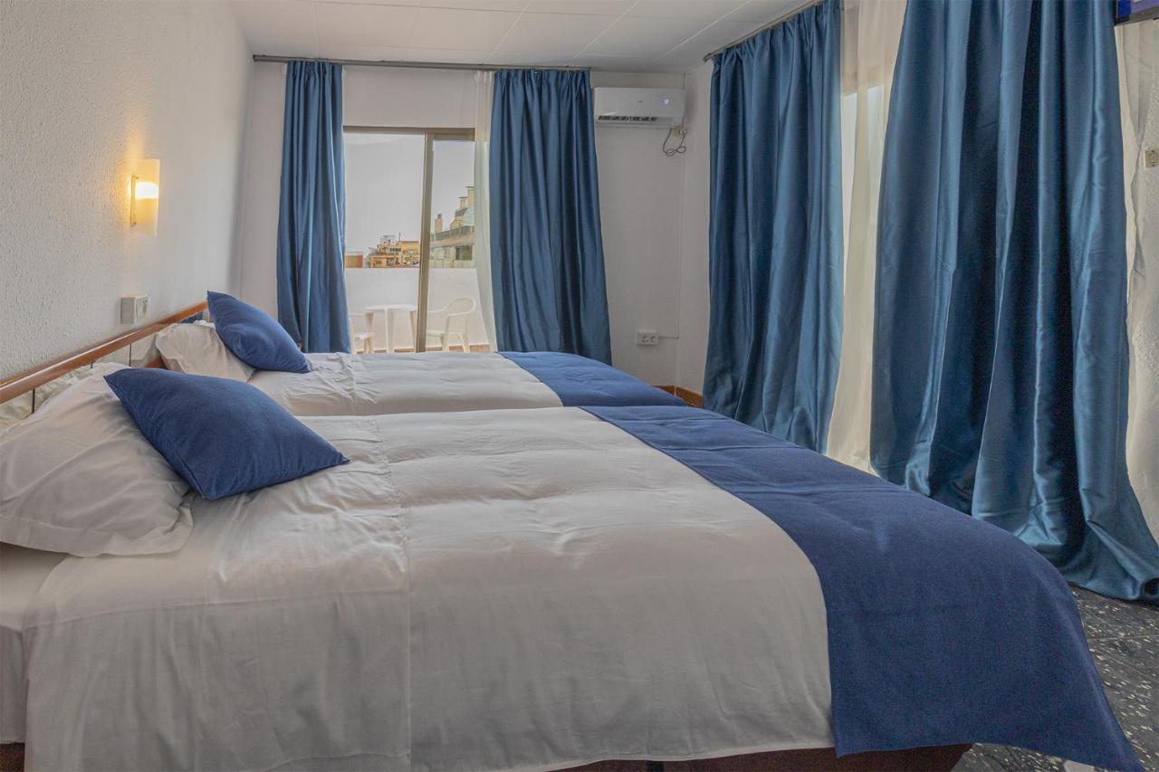 Hotel Vila Calella Exteriör bild