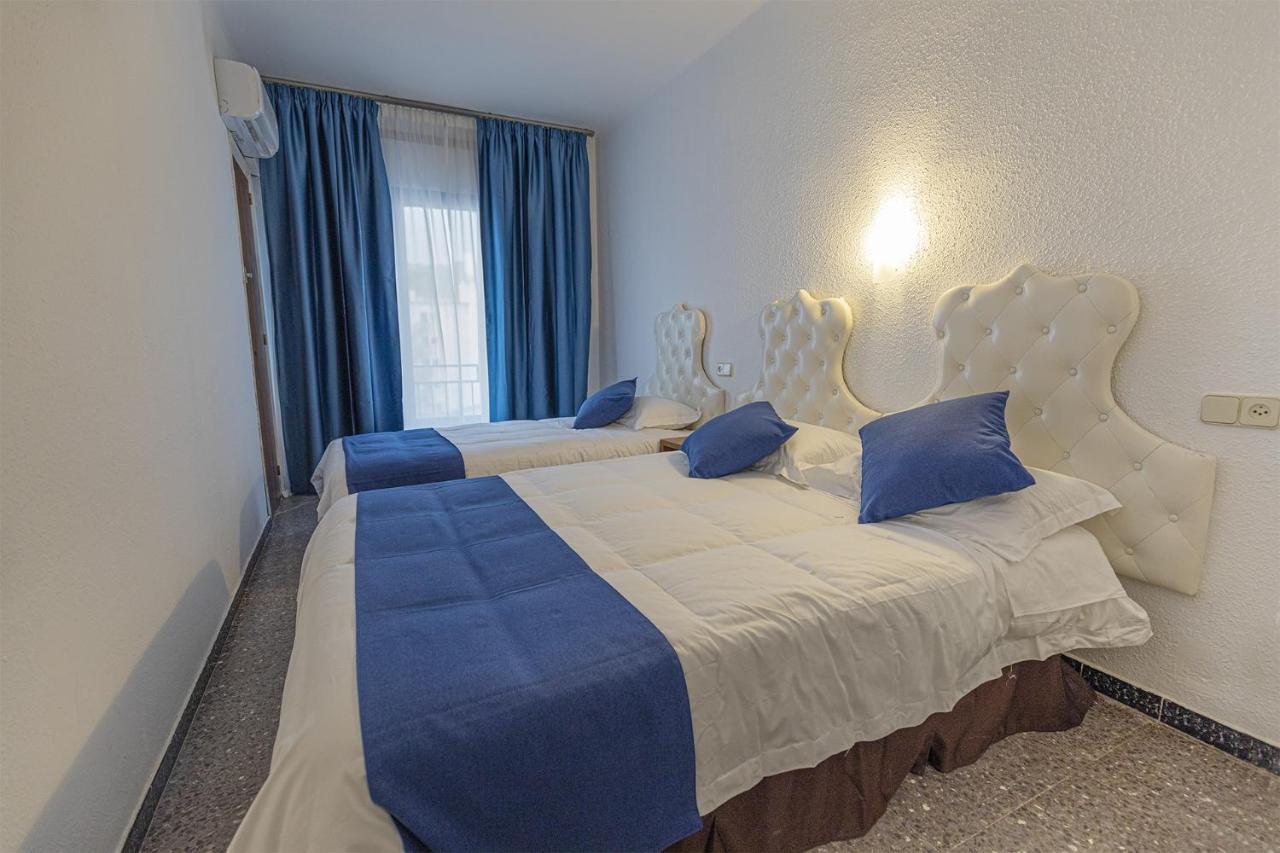 Hotel Vila Calella Exteriör bild