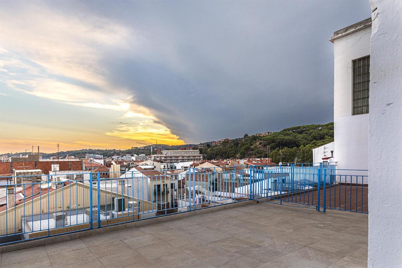 Hotel Vila Calella Exteriör bild