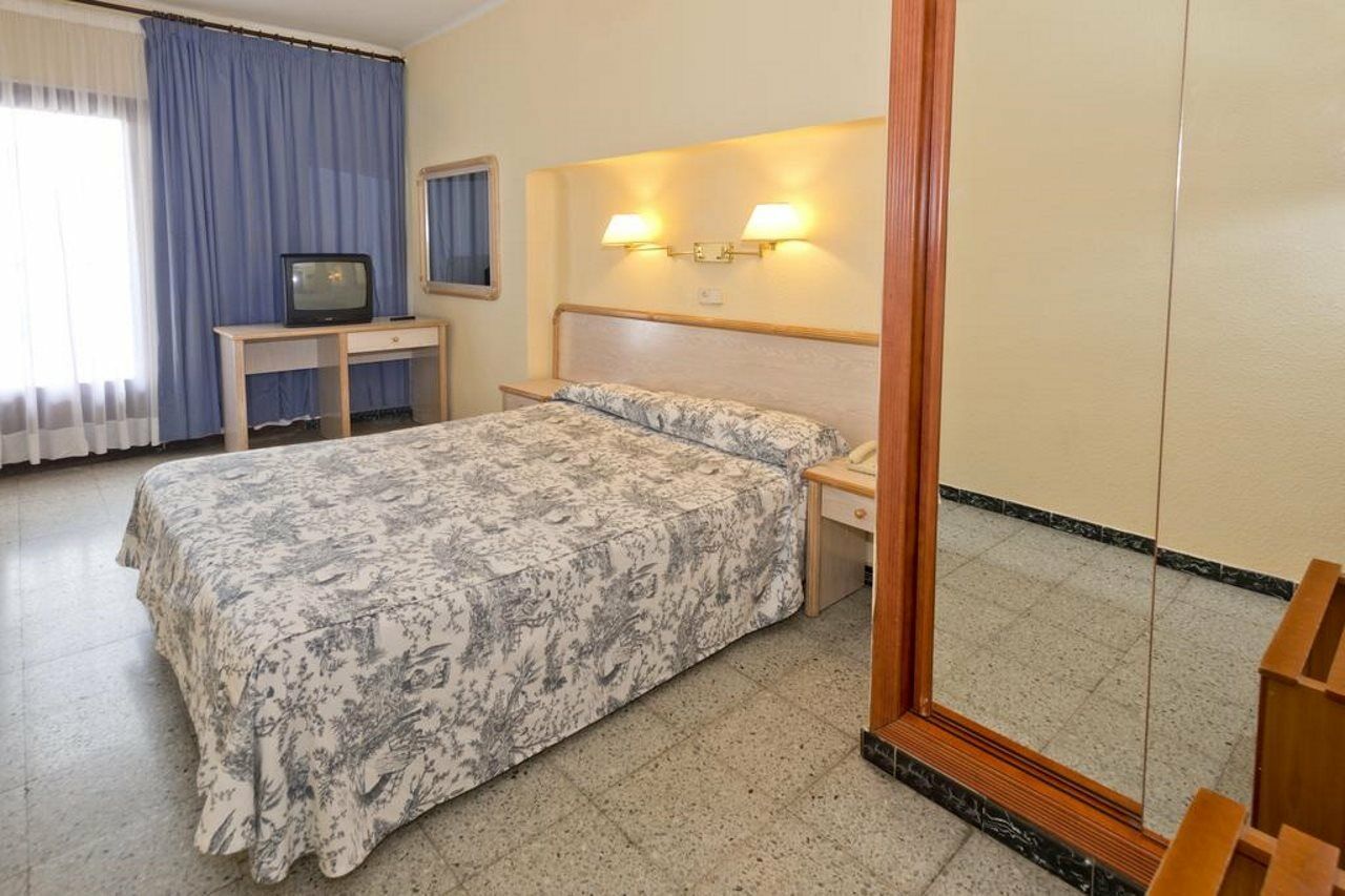 Hotel Vila Calella Exteriör bild